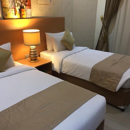 Al Muhanna Plaza Salmiya Old Souk Кувейт Екстериор снимка